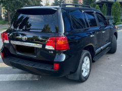 Сүрөт унаа Toyota Land Cruiser