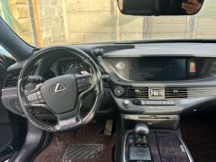 Сүрөт унаа Lexus LS