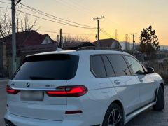 Сүрөт унаа BMW X7