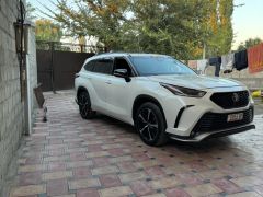 Сүрөт унаа Toyota Highlander