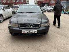 Фото авто Audi A4