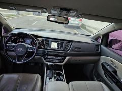 Сүрөт унаа Kia Carnival