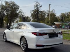 Сүрөт унаа Lexus ES