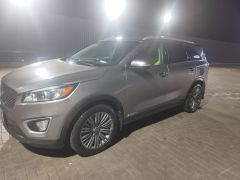 Сүрөт унаа Kia Sorento