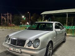 Photo of the vehicle Mercedes-Benz E-Класс