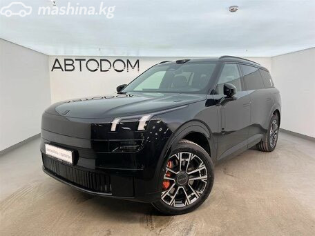 Lynk &amp; Co 900