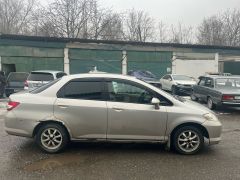 Photo of the vehicle Honda Fit Aria