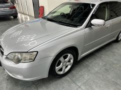 Photo of the vehicle Subaru Legacy