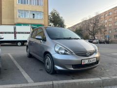 Фото авто Honda Fit