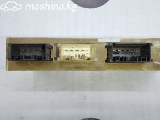 Spare Parts and Consumables - Блок управления багажной двери, E70LCI, 61357335274