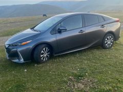 Сүрөт унаа Toyota Prius