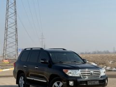 Фото авто Toyota Land Cruiser