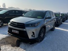 Сүрөт унаа Toyota Highlander