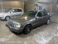 Фото авто Mercedes-Benz W124