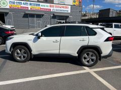 Сүрөт унаа Toyota RAV4