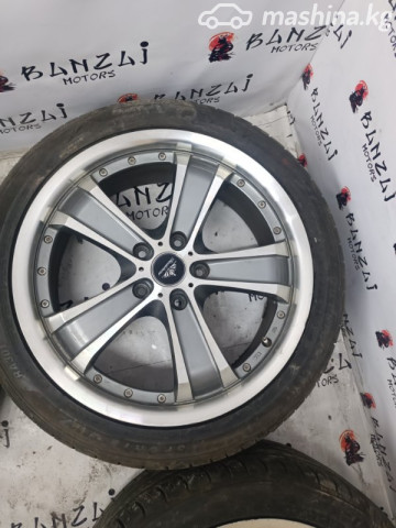 Wheel rims - Диск R18 5x114.3 с шиной