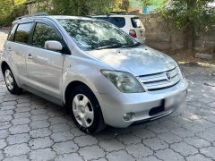 Photo of the vehicle Toyota Ist