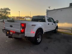 Сүрөт унаа Ford F-350