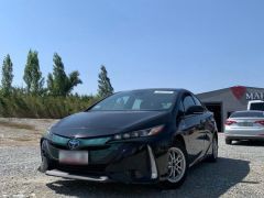 Сүрөт унаа Toyota Prius v (+)