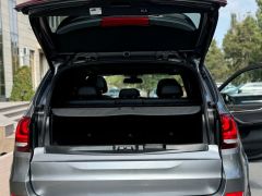 Photo of the vehicle BMW X5