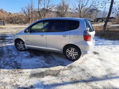 Photo of the vehicle Honda Fit