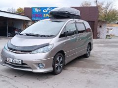 Фото авто Toyota Estima