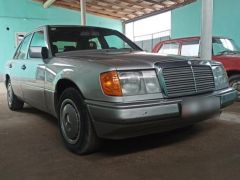 Фото авто Mercedes-Benz W124