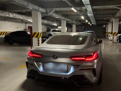 Сүрөт унаа BMW 8 серия