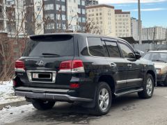 Photo of the vehicle Lexus LX