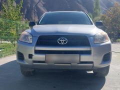 Сүрөт унаа Toyota RAV4