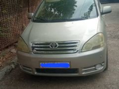 Сүрөт унаа Toyota Avensis Verso