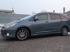 Фото авто Toyota Wish