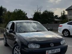 Фото авто Volkswagen Golf