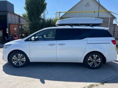 Сүрөт унаа Kia Carnival