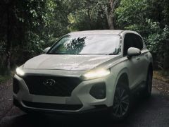 Photo of the vehicle Hyundai Santa Fe