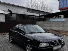 Photo of the vehicle Audi 80