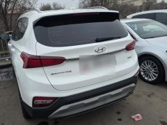 Photo of the vehicle Hyundai Santa Fe