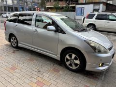 Фото авто Toyota Wish