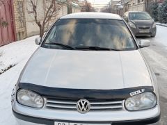 Photo of the vehicle Volkswagen Golf