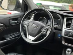 Сүрөт унаа Toyota Highlander