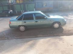 Сүрөт унаа Daewoo Nexia