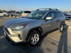 Photo of the vehicle Toyota RAV4