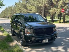 Фото авто Chevrolet Suburban