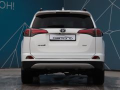 Сүрөт унаа Toyota RAV4