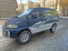 Сүрөт унаа Mitsubishi Delica