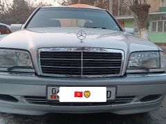 Сүрөт унаа Mercedes-Benz C-Класс