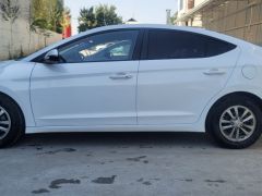 Сүрөт унаа Hyundai Elantra