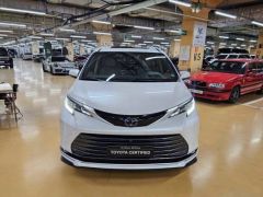 Сүрөт унаа Toyota Sienna