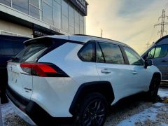 Сүрөт унаа Toyota RAV4