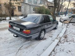 Фото авто Mercedes-Benz W124